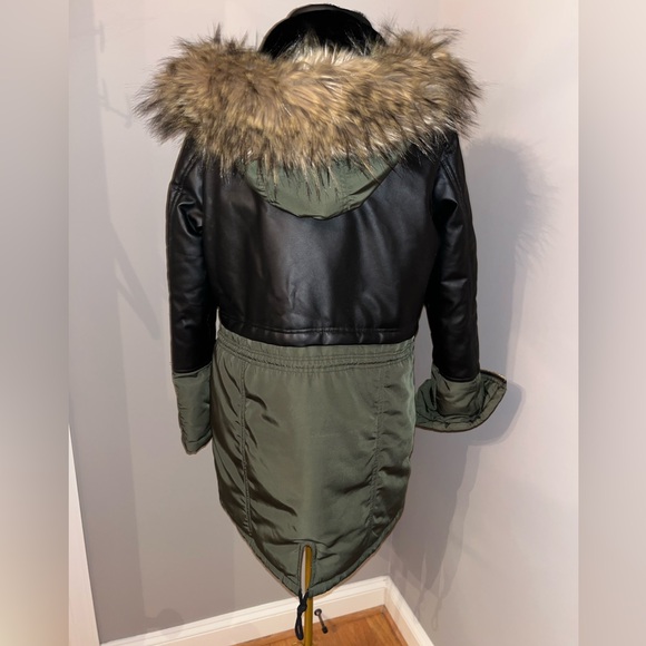 Point zero faux fur trim hooded anorak - Picture 3 of 10
